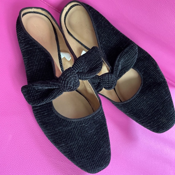 Universal Thread Shoes - Universal Thread Angelica Bow Mules Size 8.5 Black Woven Texture Goth Fairycore